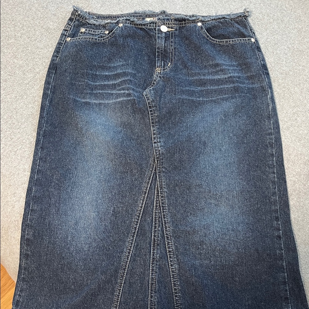 Vintage Y2K Boho Maxi Denim Skirt Medium Western Raw Hem Festival Aline - Picture 5 of 12